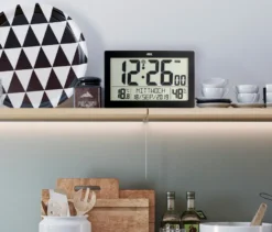 ADE XL-Funkwanduhr mit Thermometer und Hygrometer