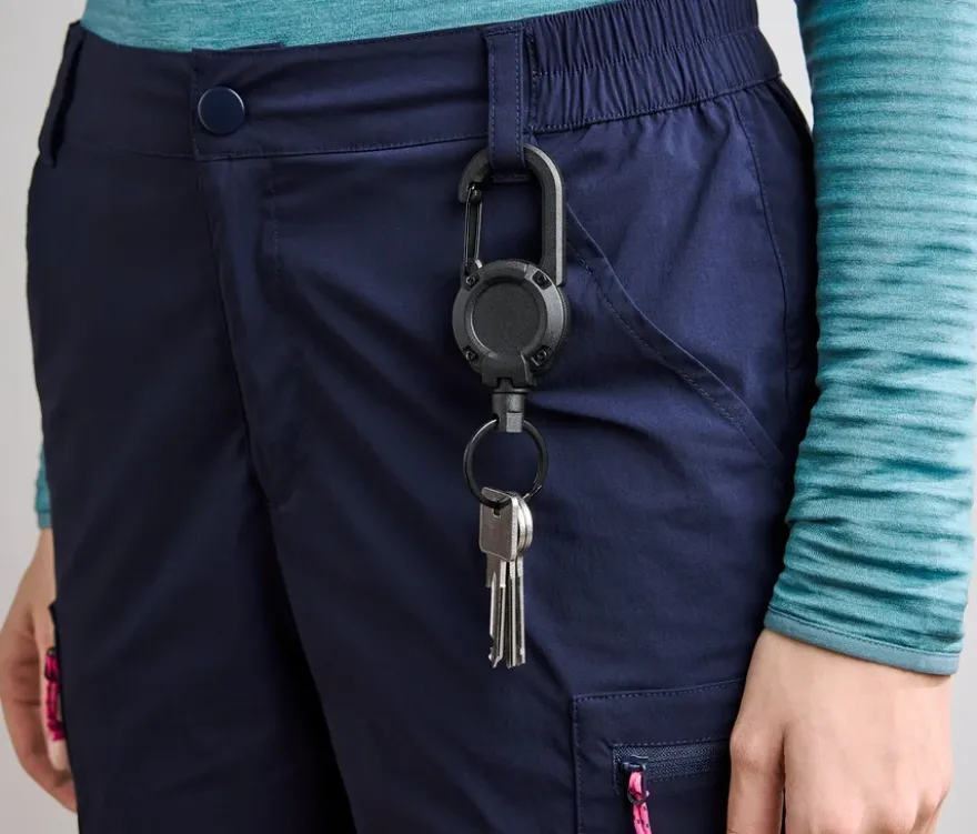 2 ausziehbare Karabinerhaken