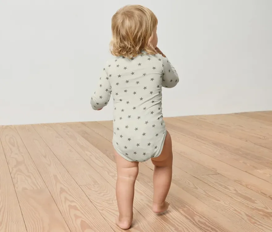 5 Baby-Bodys mit Mitwachsfunktion