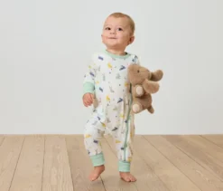 Baby-Schlafanzug, Hasen