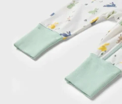 Baby-Schlafanzug, Hasen
