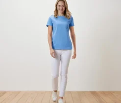 Basic T-Shirt, hellblau