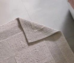 benuta Badematte »Lessa«, silberfarben, 60 x 100 cm