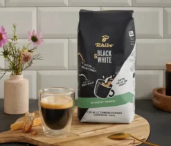 BLACK & WHITE - 6 x 1 kg Ganze Bohne