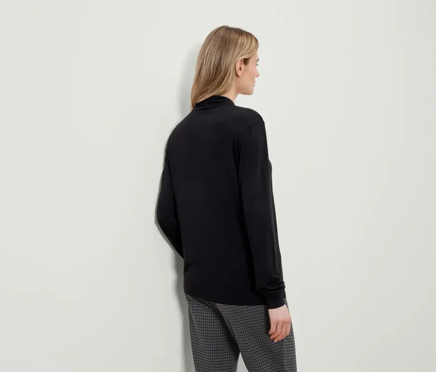 Blusenshirt mit V-Ausschnitt, schwarz
