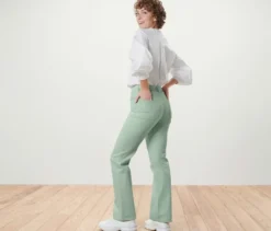 Bootcut Jeans – Fit »Lou«, mintgrün