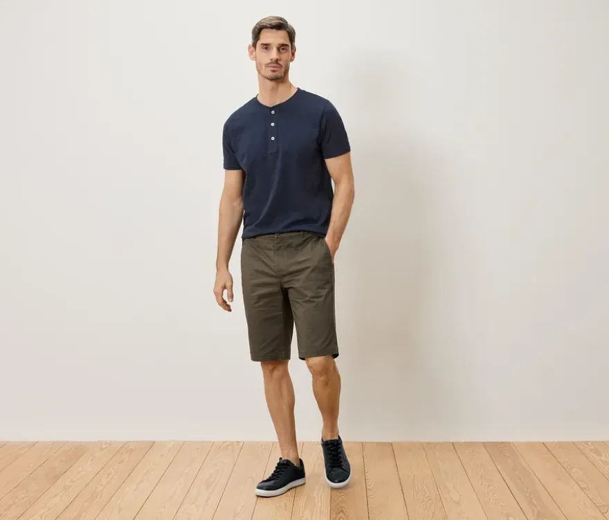 Chino-Shorts, khaki