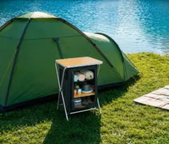 Faltbarer Campingtisch mit Stauraum