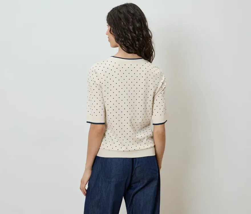 Feinstrickpullover, weiß mit dunkelblauen Punkten