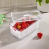 Frischhaltedose mit Siebeinsatz