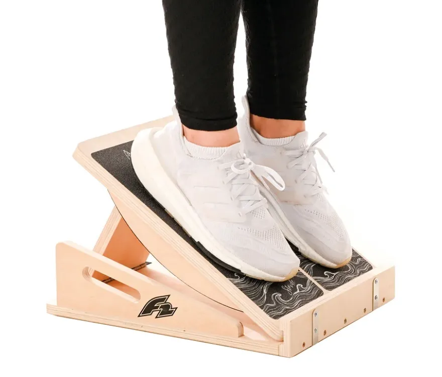 F2 Step on Balance Board