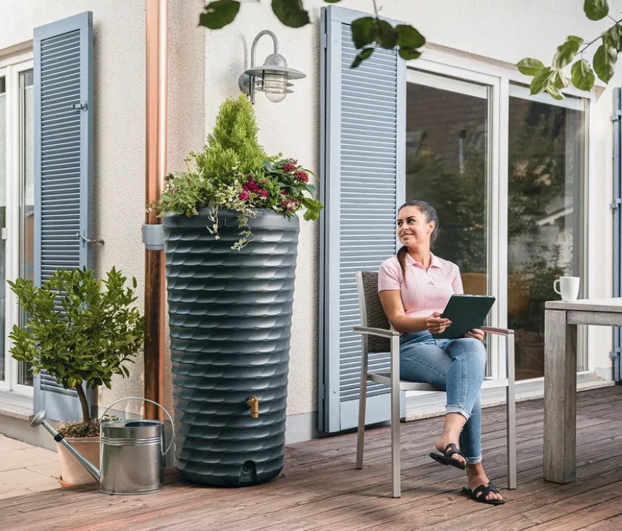 GARANTIA 2-in-1-Regenspeicher, ca. 230 l, Komplett-Set mit Pflanzenschale