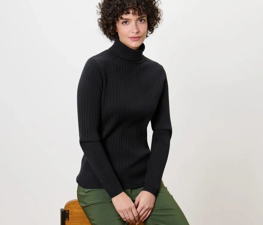 Gerippter Rollkragenpullover, schwarz