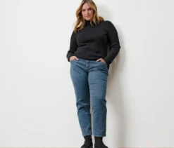 Gerippter Rollkragenpullover, schwarz