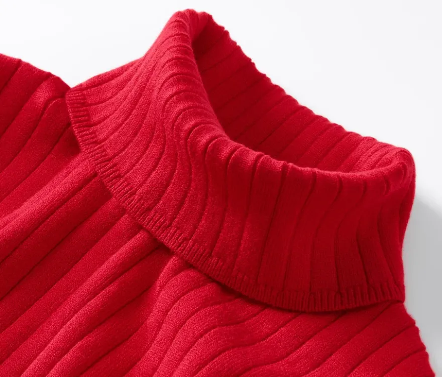Gerippter Rollkragenpullover, rot