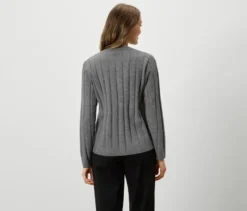 Gerippte Strickjacke