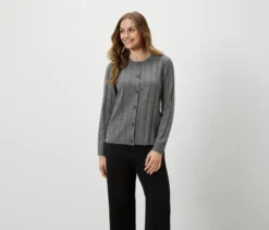 Gerippte Strickjacke