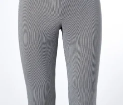 Gestreifte Stretchhose in 3/4-Länge