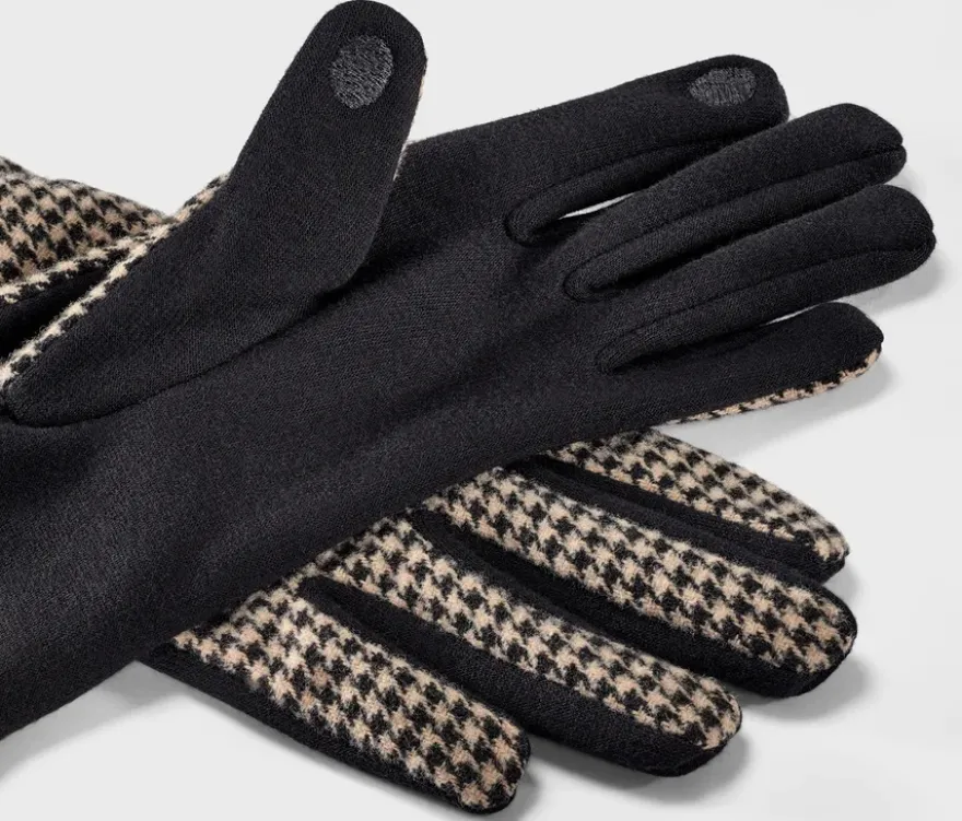 Handschuhe im Materialmix