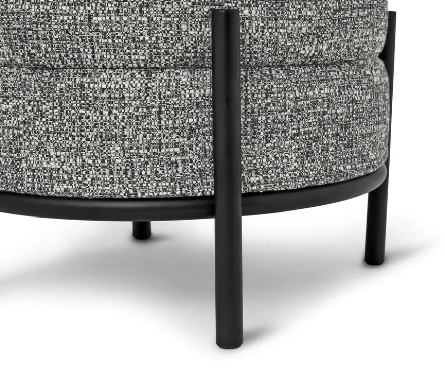 Hocker mit Stauraum