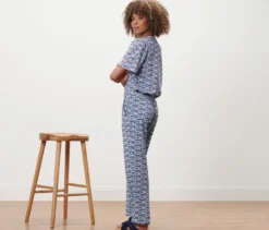 Hose mit Alloverprint