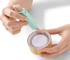 3-in-1-Reinigungsbürste