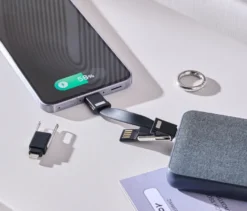 4-in-1-Schnelllade-und-Datenkabel
