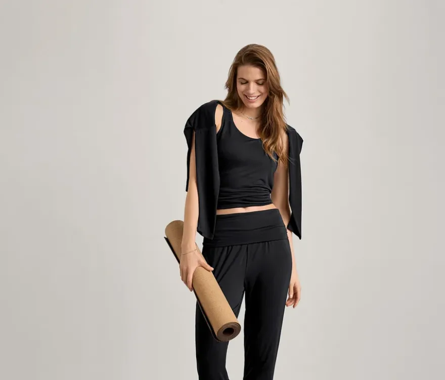 2-in-1-Sportshirt, schwarz