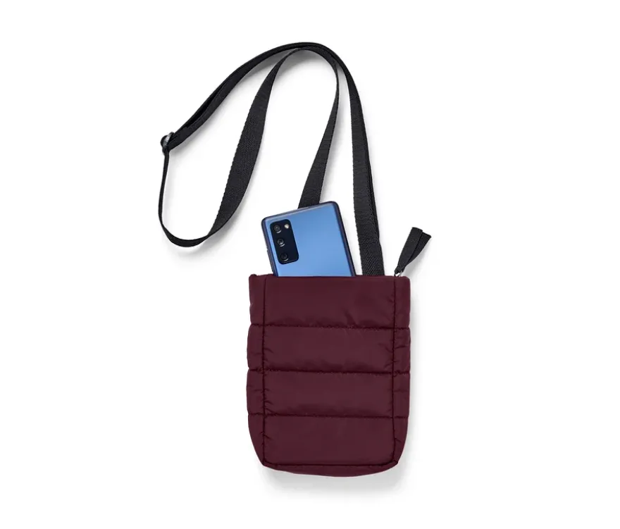 Isolierte Smartphone-Tasche