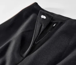 Jerseyhose mit Galonstreifen