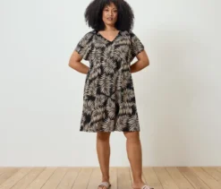 Jerseykleid mit Alloverprint