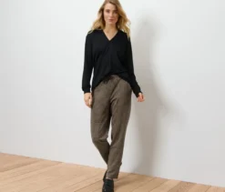 Joggpants mit Hahnentritt-Jacquard
