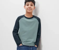 2 Kinder-Langarmshirts