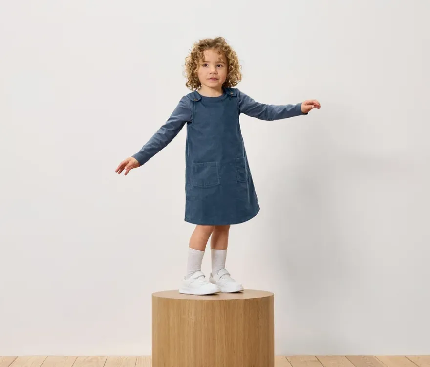 Kinder-Latzkleid