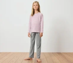 2 Kinder-Pyjamas