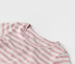 2 kurze Kinder-Pyjamas