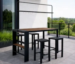 Leco Bartisch und 4 Hocker