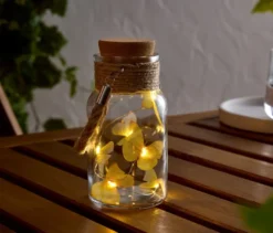 LED-Outdoor-Dekoglas mit Schmetterlingen