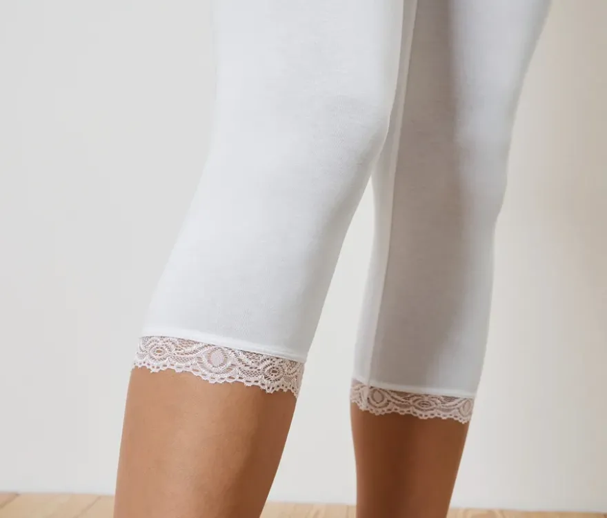 3/4-Leggings mit Spitzenborte, weiß