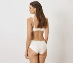 5 Pantys, creme