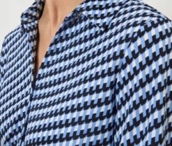 Piqué-Jerseybluse, dunkelblau-weiß-hellblauer Alloverprint