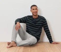 2 Pyjama-Shirts