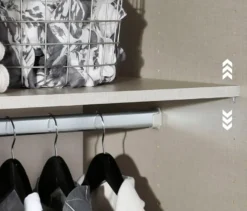 Rauch Drehtürenschrank »Shinjo«, 4-türig Basic-Ausstattung, weiß