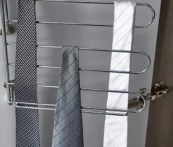 rauch Kleiderschrank »Purisma« mit Schubladen, 4-türig mit Schubladen und umfangreicher Innenausstattung