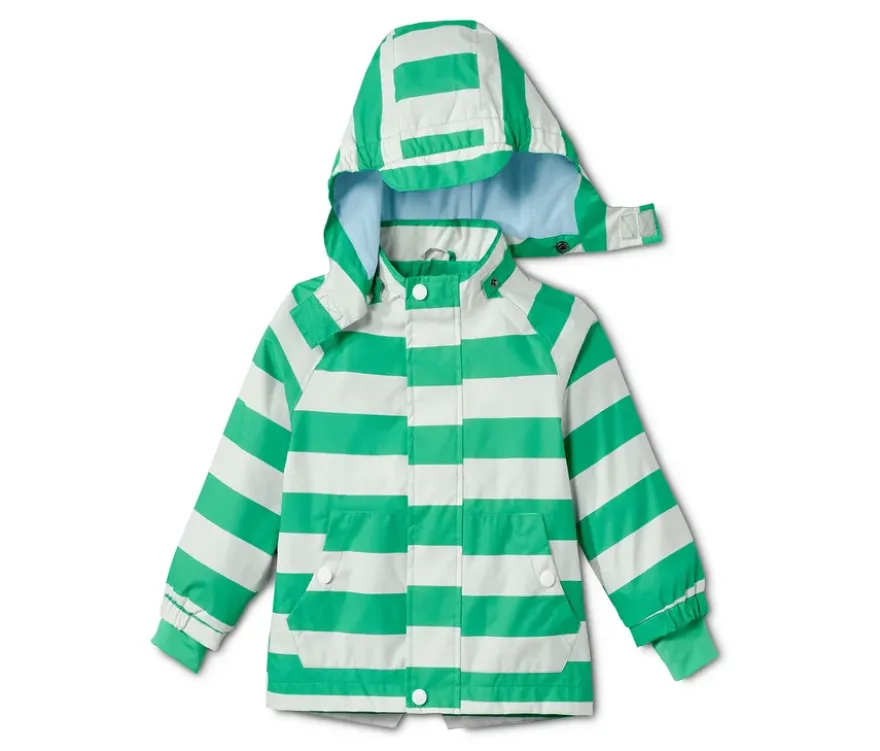 Regenjacke aus recyceltem Material