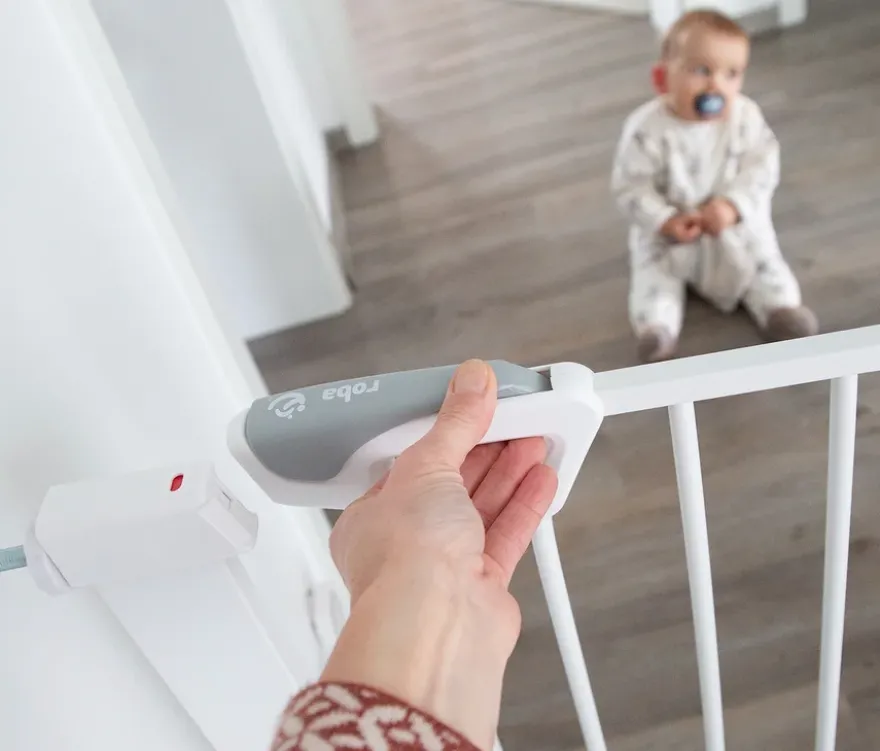 roba easySafe+ Tür-und-Treppen-Schutzgitter, weiß