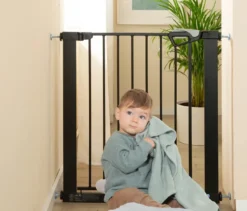 roba easySafe+ Tür-und-Treppen-Schutzgitter mit 14-cm-Erweiterung, schwarz