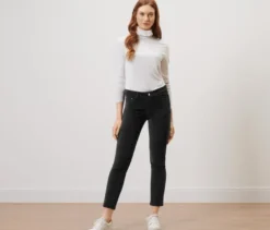 Samthose, schwarz