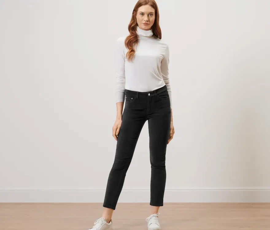Samthose, schwarz