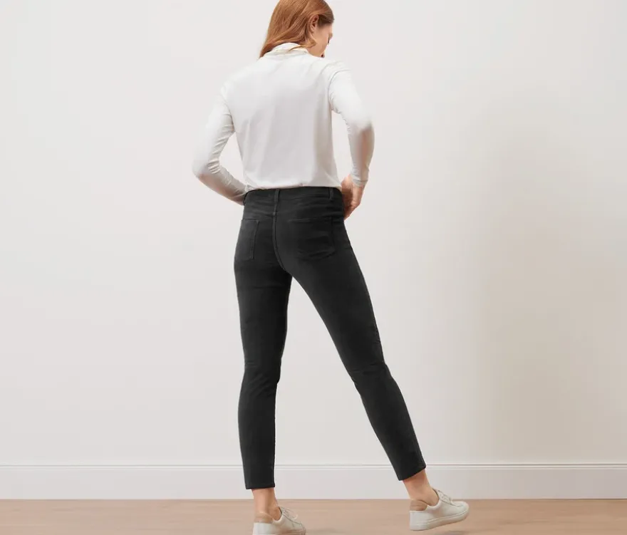 Samthose, schwarz